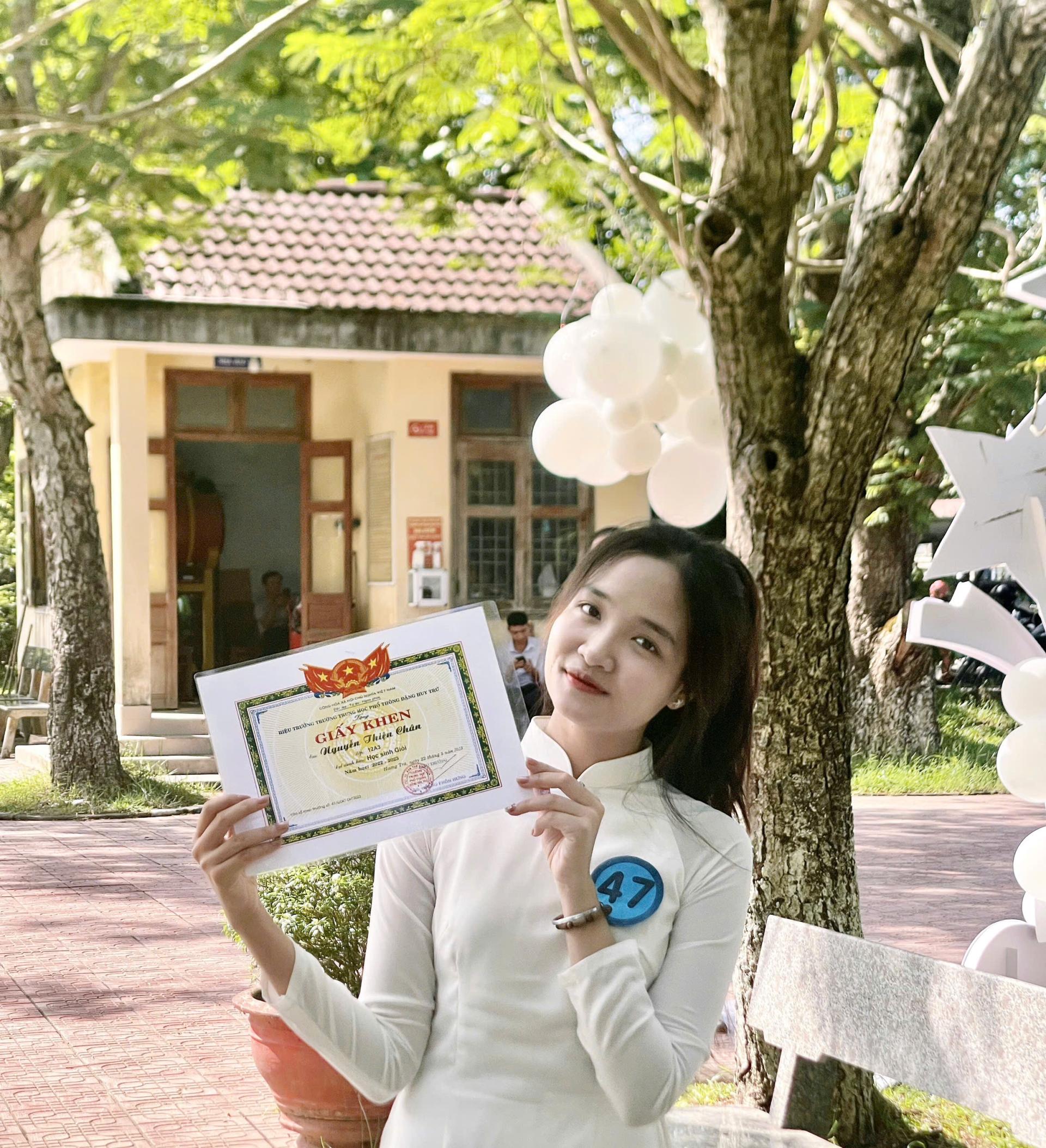 NGUYỄN THIỆN CHÂN